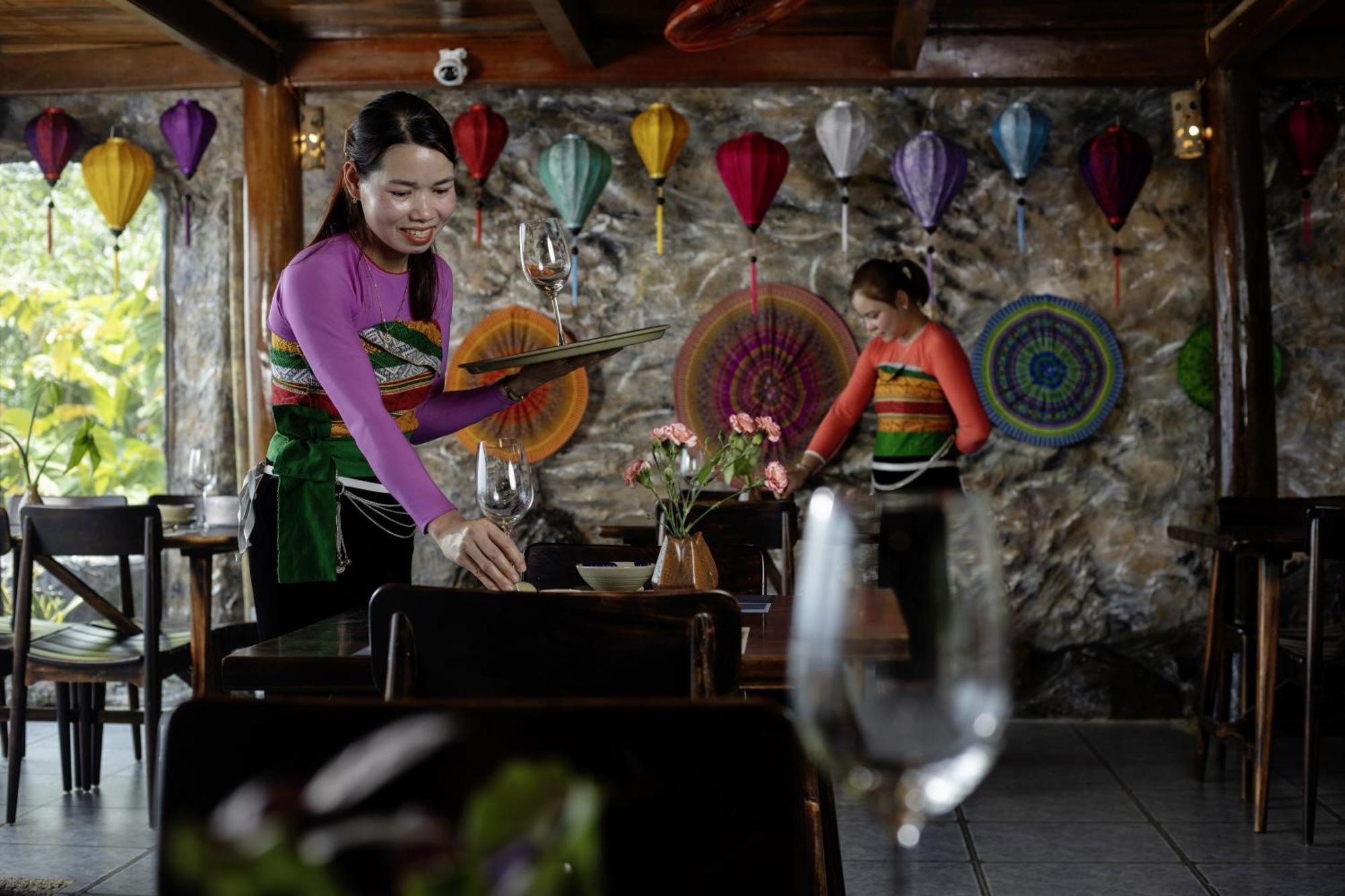 Gateway Inn Puluong Pu Luong Exteriör bild
